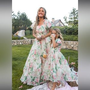 Ivy City Co Melody Dress. Size L